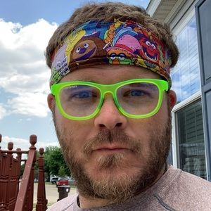 Meet your Posher, Adam